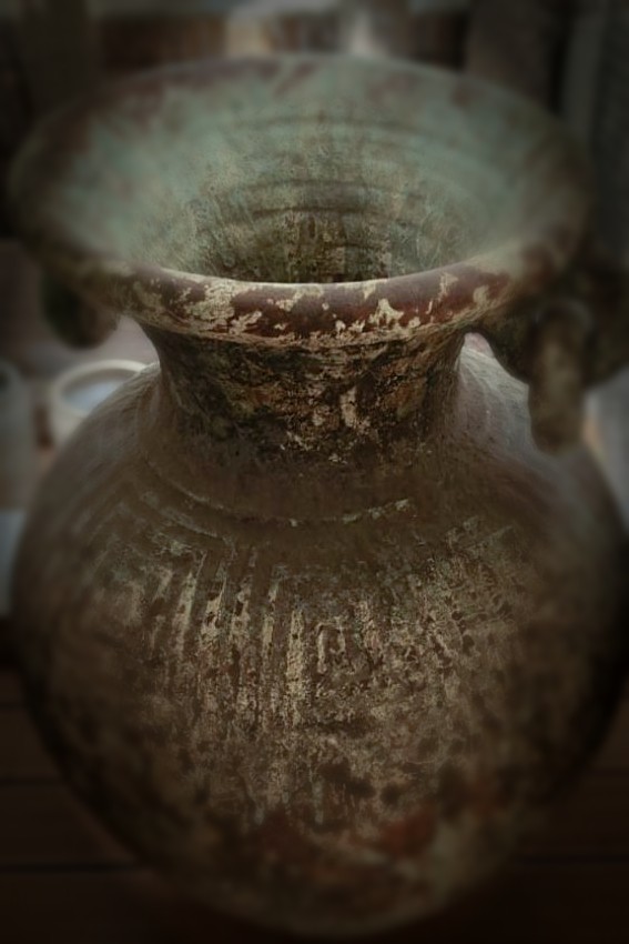 Handled Vessel