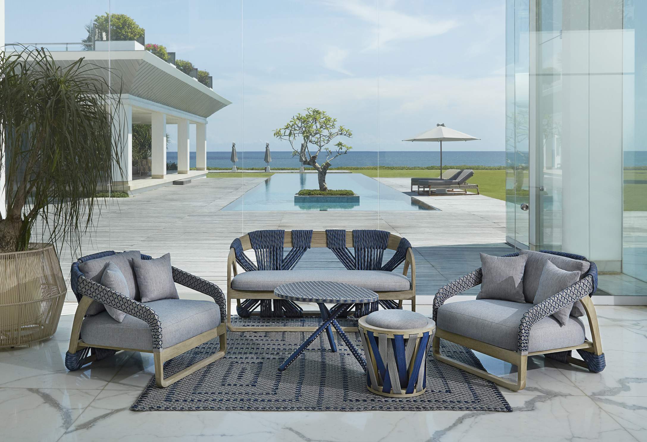 Oceanfront luxury setting